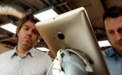 Magyar okostelefon még nincs, de erdélyi már van