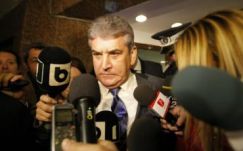 Adevărul: Oprea hazafelé tartott, amikor a rendőr balesete történt