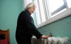 Csíki nyugdíjas-dilemma: fűtésre költsön, vagy tisztességes temetésre