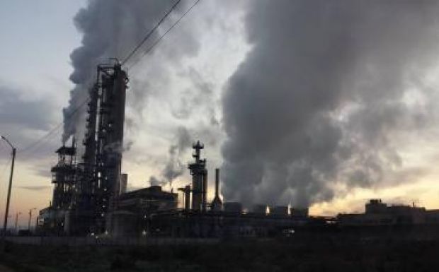 Beszerelték a tisztítóberendezést a vásárhelyi kombinátba, mégis ontja magából a füstöt