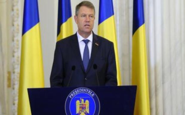 Johannis: embereknek kellett meghalniuk Ponta lemondásához