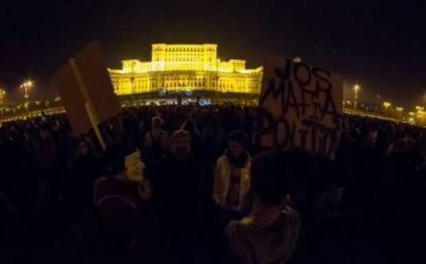 Újabb tüntetések lesznek országszerte