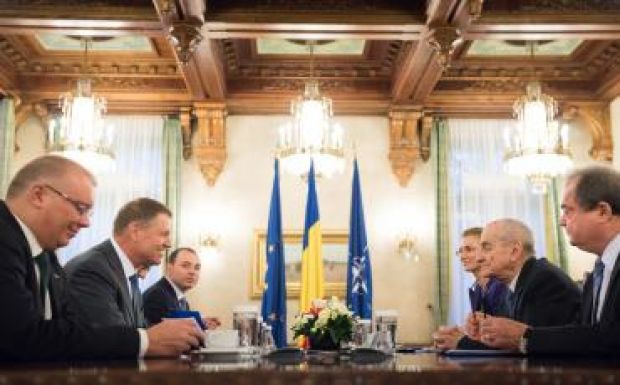 Előrehozott választásokat kérnek a liberálisok