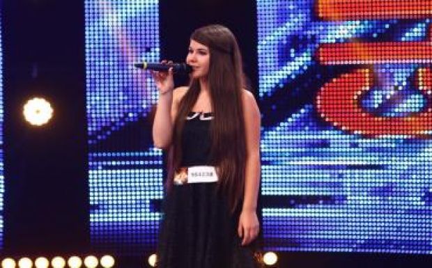 Marosvásárhelyi magyar lány a román X-Faktor döntőjében