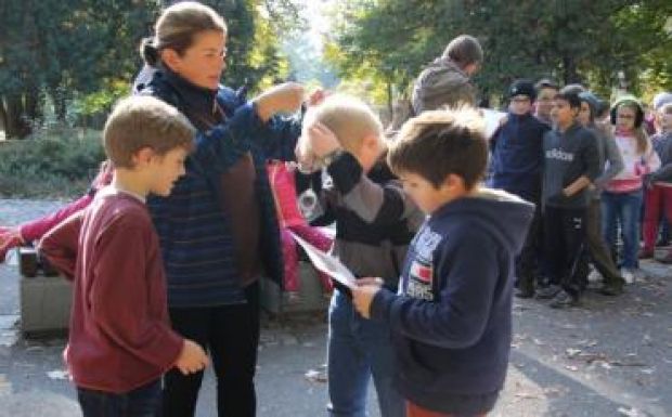 A tájfutást népszerűsítik Csíkszeredában is a kisdiákok körében