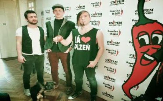 Egy év pihenés után visszatér a Whisperblast zenekar