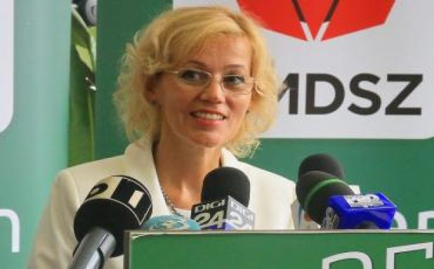 Biró Rozália: Több pénzt a gyermekek egészségügyi és oktatási szolgáltatásaira 