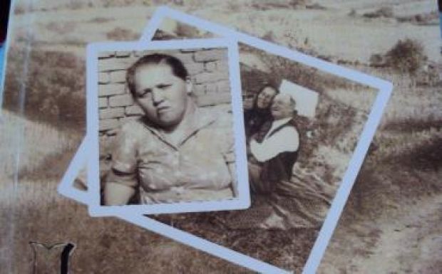 Bódizs Edit interjúja a nagymamájával egy 20. századi történet