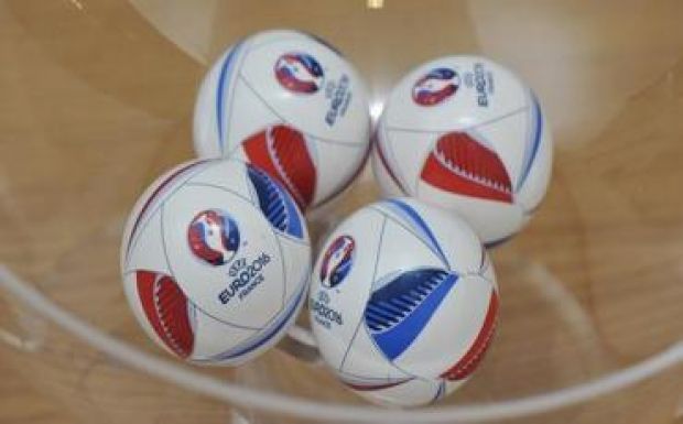 EURO 2016: egy kalapban a magyar és a román válogatott