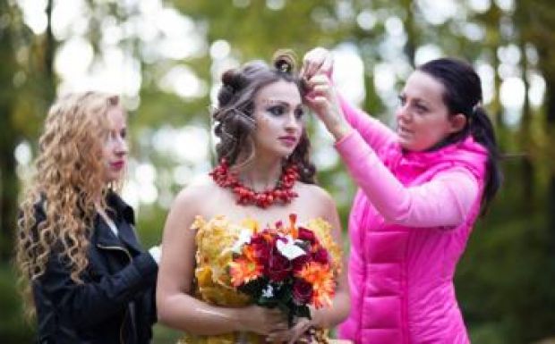 Évszakokból ihletett menyasszonyi divat Gyergyószentmiklóson