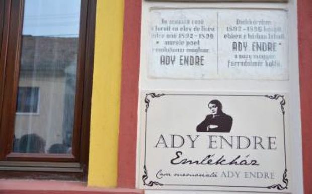 Felavatták Zilahon az Ady Endre diákéveit bemutató emlékházat