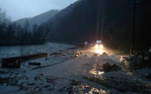 Százezer homokzsákkal segíti Magyarország az árvízi védekezést Kárpátalján