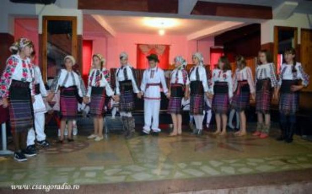 Nemzeti összetartozás bizottság: erősíteni kell csángómagyarság identitását