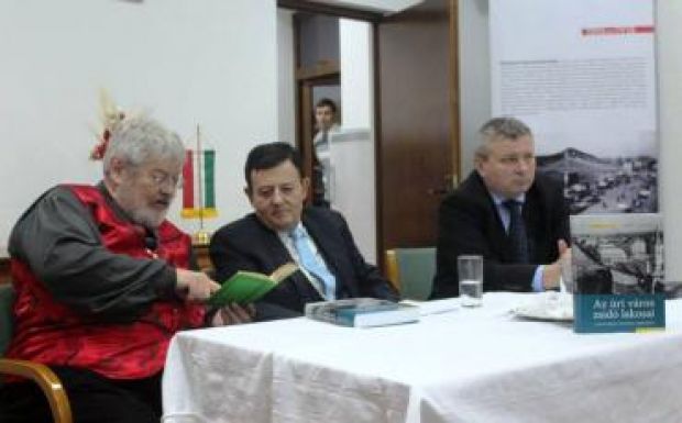 Hiánypótló kötet jelent meg a nagyváradi zsidók történetéről