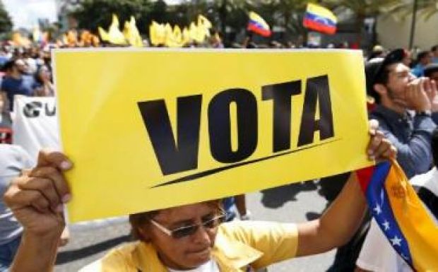 Lelőttek egy ellenzéki politikust Venezuelában