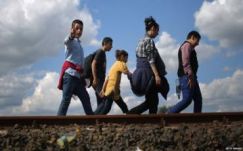 A kormány sürgősségi rendeletet fogadott el menekültek fogadási eljárásáról