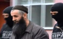 Toborzás vádjával hét év börtönbüntetésre ítéltek egy boszniai imámot