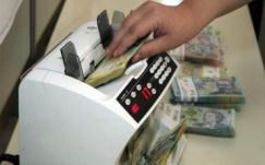 1833 lej volt a szeptemberi átlagbér