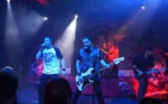 Felkerült a YouTube-ra a tragikusan véget ért koncert utolsó három dala