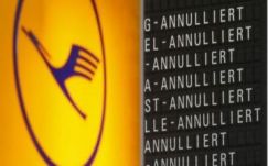 Hétfőn már a müncheni Lufthansa-bázison is sztrájkolnak