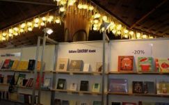 Főszerkesztők délutánját tartották a vásárhelyi könyvvásáron