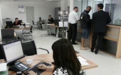 Nem biztos, hogy emelni fogják a közalkalmazottak bérét