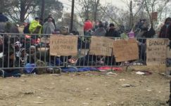 Csak az afgánokat, szíreket és irakiakat engedi be Macedónia