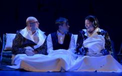 Prágai rendező, prágai író, kolozsvári bemutató: Amerika