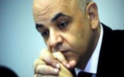 Már Raed Arafat fejét is követelik a bukaresti tragédia miatt