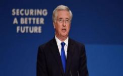 Brit védelmi miniszter: „nagy a valószínűsége” egy merénykísérletnek Nagy-Britanniában