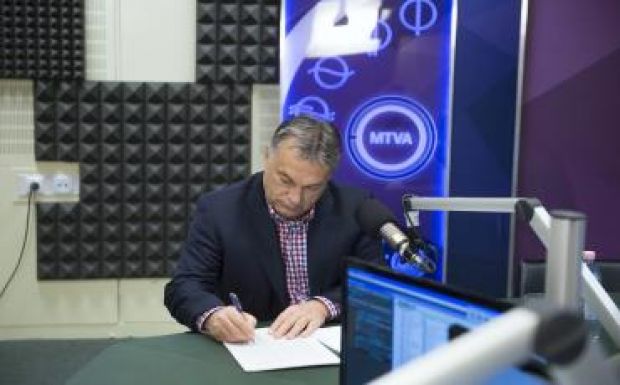 Orbán: elfogadhatatlan lenne a magyarok kilökése Schengenből