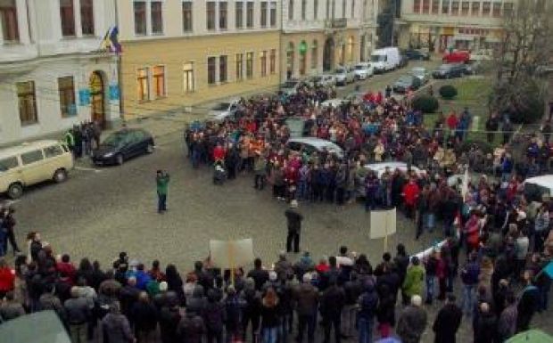 Negyedik napja követelnek igazságot Beke Istvánnak a kézdivásárhelyiek