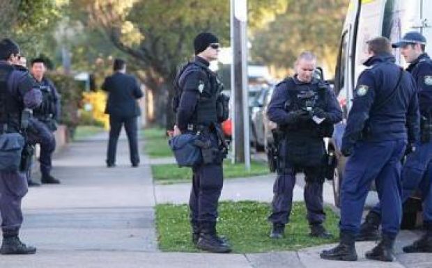 Terrorizmussal gyanúsítják a Bécsben elfogott 17 éves svéd lányt