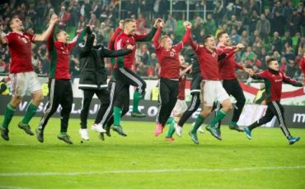 Kódolatlanul nézhetővé teszik az M4 közvetítéseit?