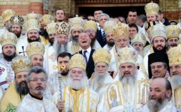 Bíró Béla: Templomot vagy iskolát…