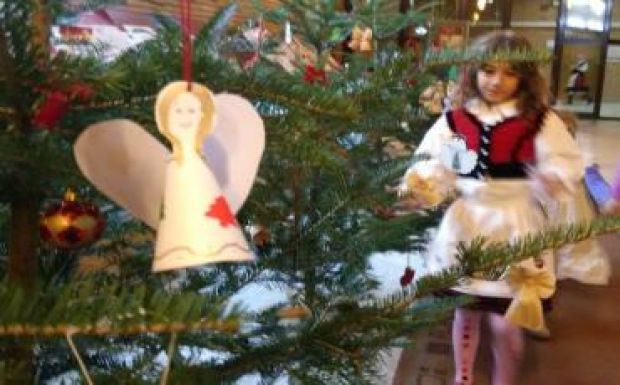 Karácsonyváró programkavalkádon nézelődtünk Csíkszeredában