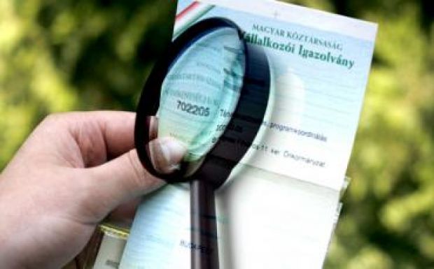 Az egyéni vállalkozók retteghetnek az új adótörvénykönyvtől