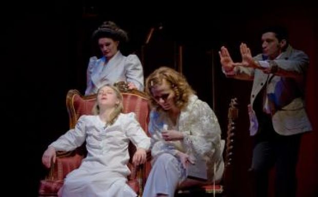 Újra műsorra tűzi Andrei Șerban előadásait a kolozsvári színház