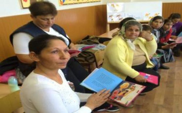 Hátrányos helyzetű gyermekek számára indultak óvodák Maros megyében