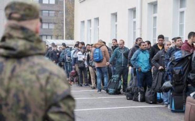 Újabb három ország kap pénzt az EU-tól a menedékkérők ellátásához