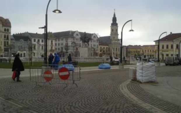 Év végén nyitják meg az autósok számára a nagyváradi főteret