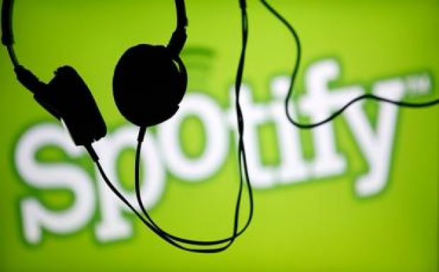 Nem fizetett jogdíjat a Spotify, perlik a zenészek