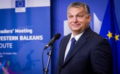 Aláírásgyűjtés indul az Orbán-kormány ellen Európában