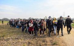 Megkezdődött a kerítés építése az osztrák-szlovén határon