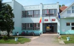 Népszavazást tartanak a román többségű magyarországi Méhkeréken