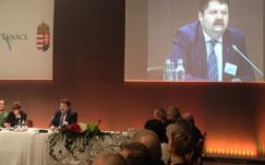 Egy hét magyarságpolitikai írásaiból (december 2-8.)