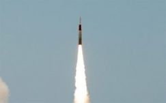 Sikeresen vizsgázott a Nyíl 3 nevű elfogórakéta Izraelben