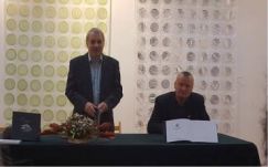 Fotóalbumot adott ki a 62 éves Marosvásárhelyi Marx József Fotóklub