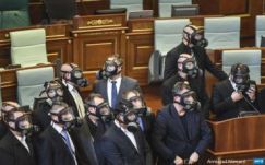 Leváltották a koszovói parlament biztonsági főnökét, mert összejátszott az ellenzékkel