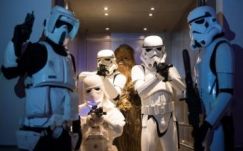 Már a nulladik napon óriási összeget kaszált a Star Wars 7